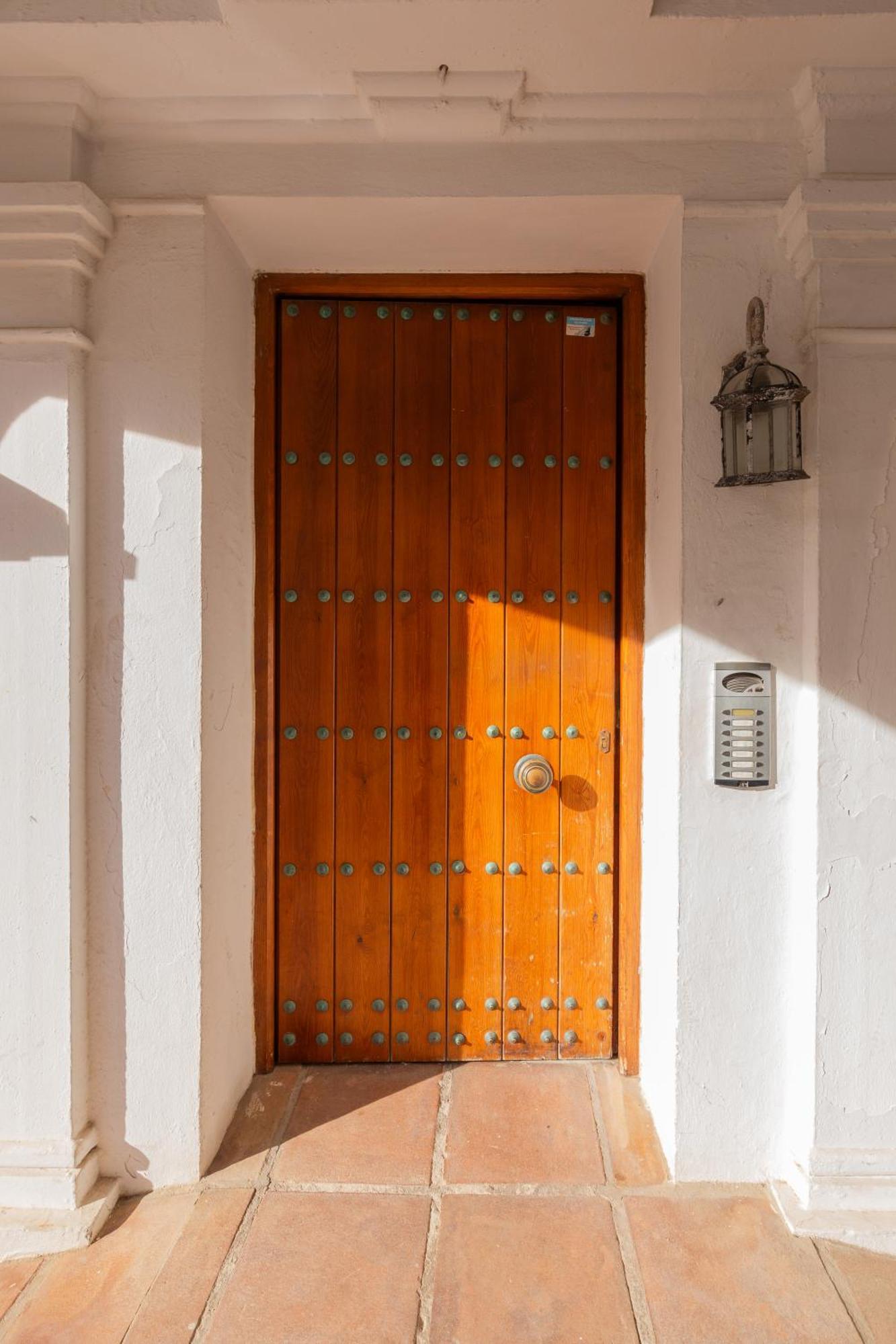 Duquesa Port Studio Apartment - Bright Sunlit Terrace Manilva Eksteriør billede