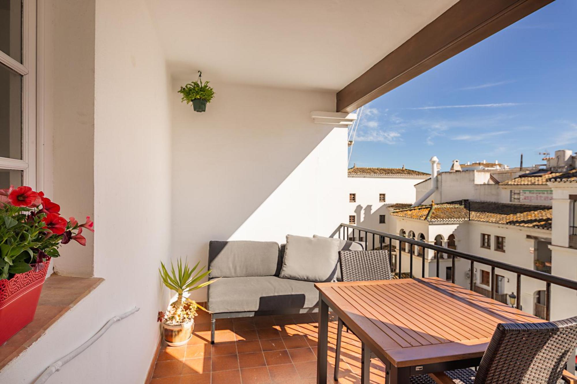 Duquesa Port Studio Apartment - Bright Sunlit Terrace Manilva Eksteriør billede